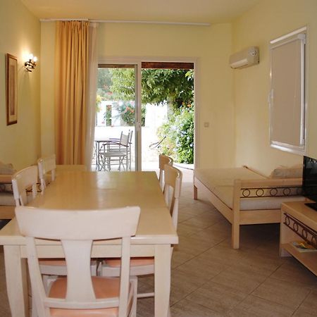 Almiros Apartments Agios Nikolaos  Exterior photo